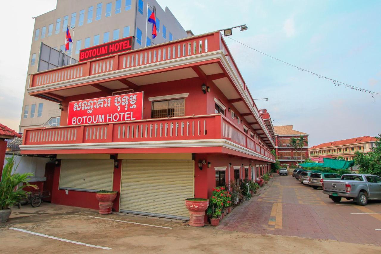 Botoum Hotel Sisophon Exterior photo