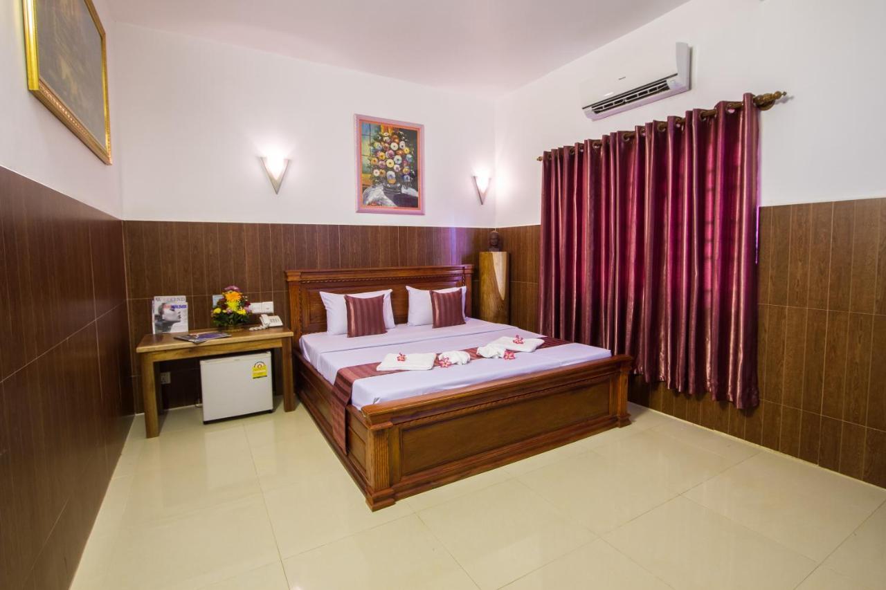 Botoum Hotel Sisophon Exterior photo