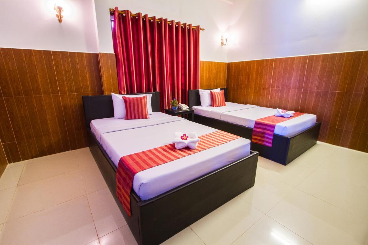 Botoum Hotel Sisophon Exterior photo
