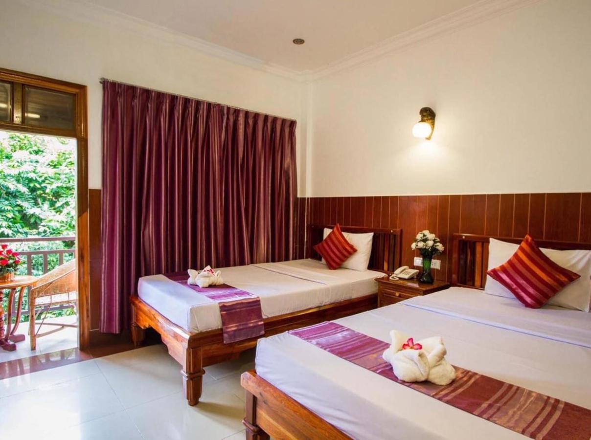 Botoum Hotel Sisophon Exterior photo